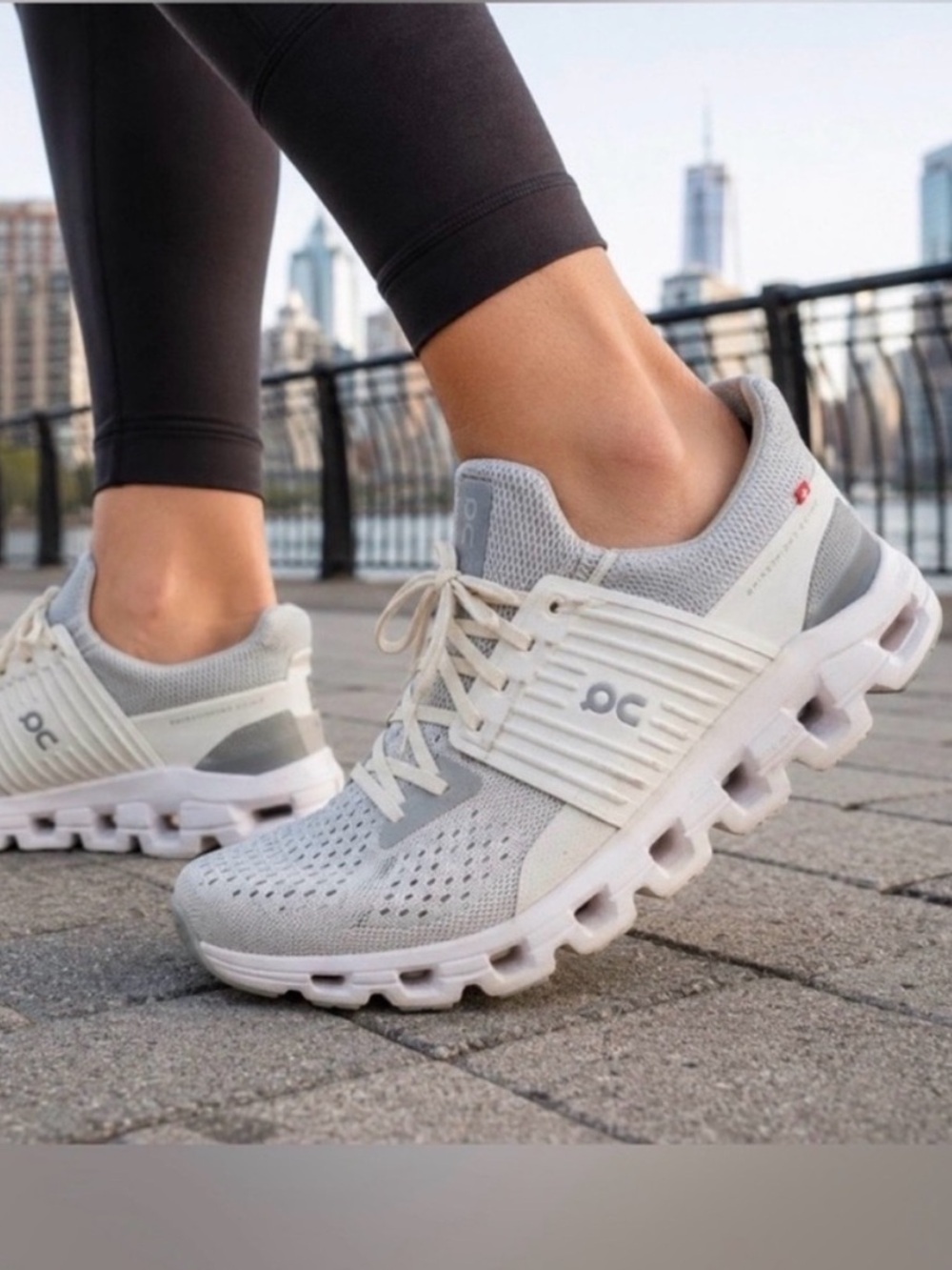 On Cloudswift Swiss Engineering Women's Alloy Glacier Size 8.5W Tennis Shoe